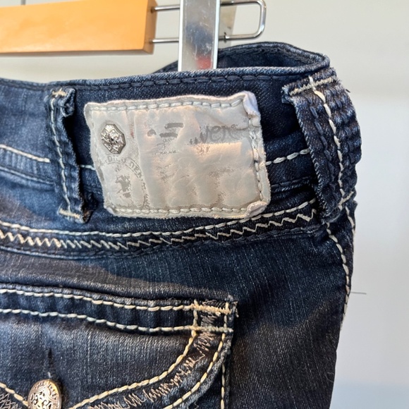 Silver Suki Flap Capris Dark Wash Distressed Denim Size 30 C004 - Picture 7 of 12